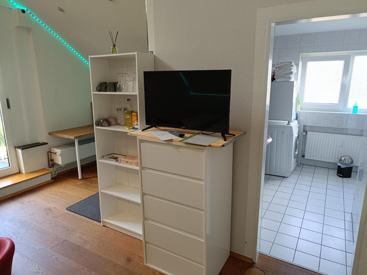 In 56 Qm Apartment, 24 H Check-in,free Parking Apartment *